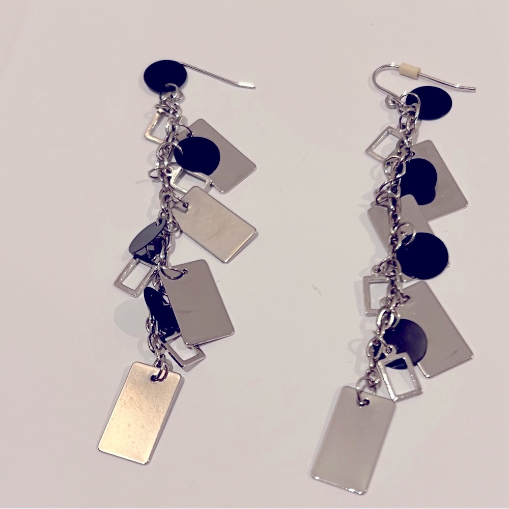Vintage Witchery drop earrings black silver rectangle and circle